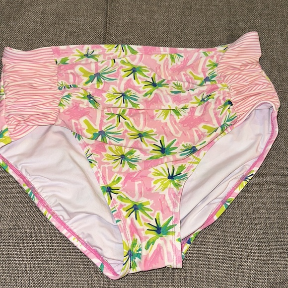 Crown & Ivy large palm tree and stripe bikini EUC - Picture 2 of 7